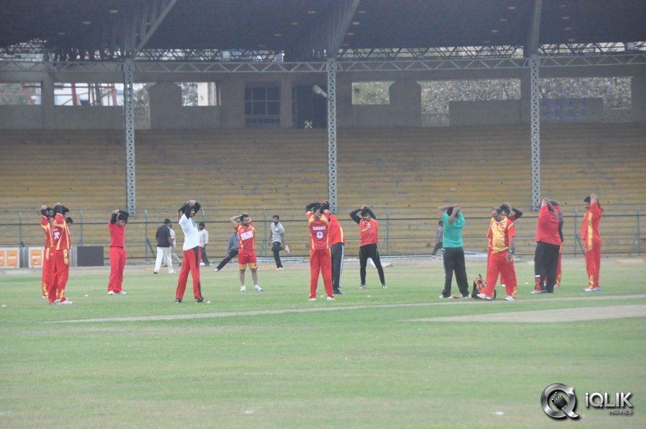CCL-4-Telugu-Warriors-Match-Practice-and-Press-Meet